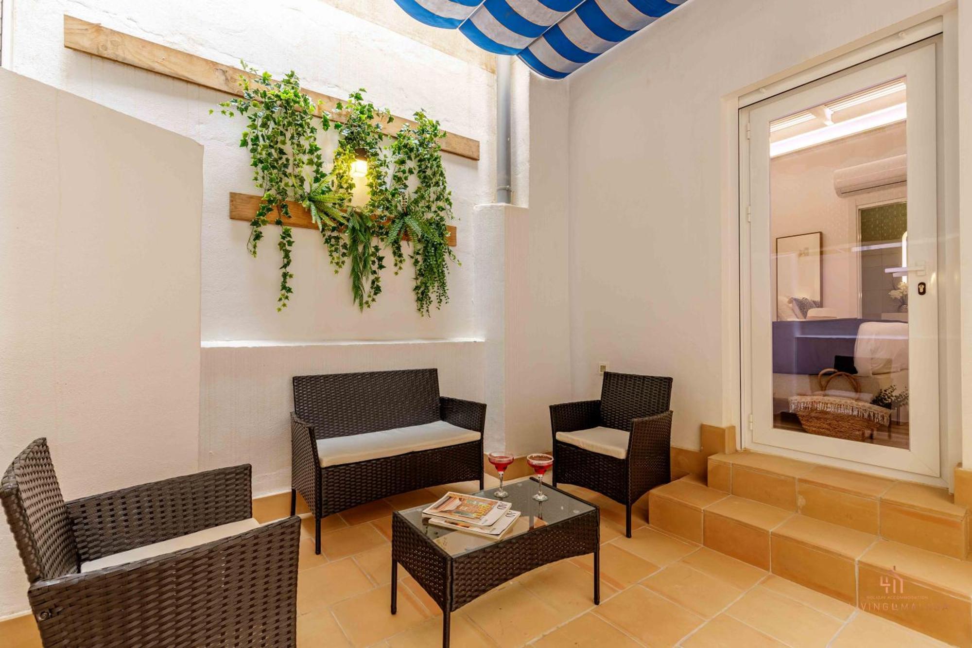 Living4malaga Shining Beetle Apartment *